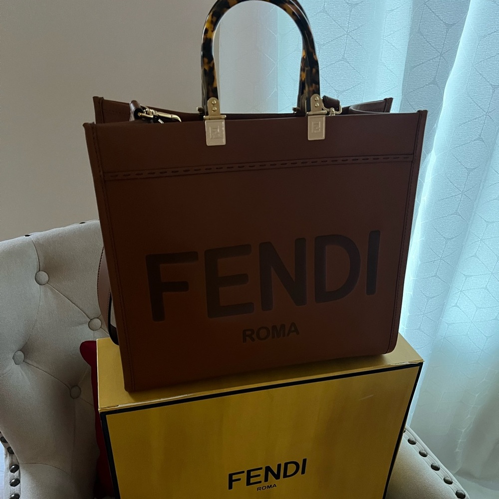 Fendi Sunshine Medium